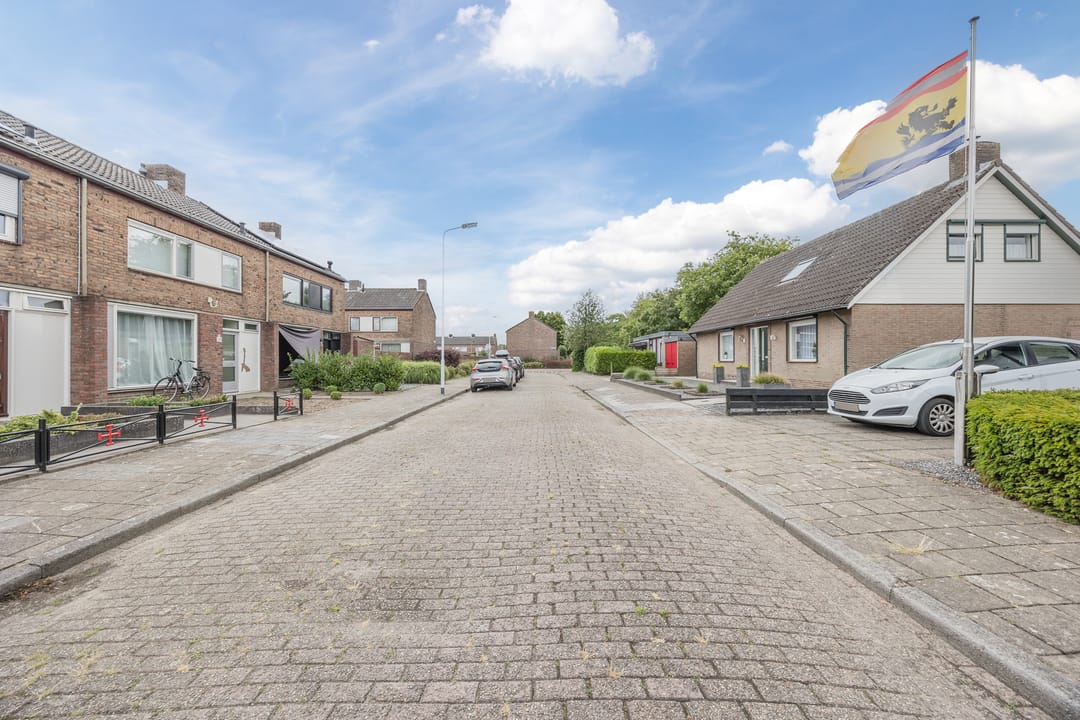 Foto 26 van Generaal Sikorskistraat 9