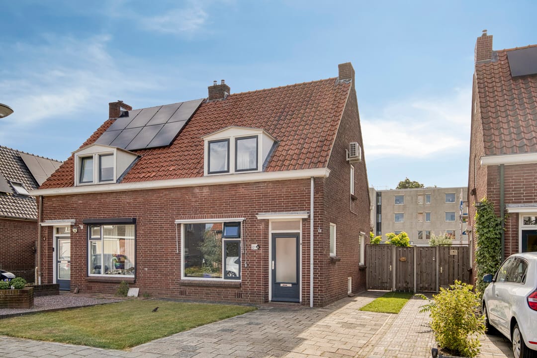 Foto 1 van Julianastraat 32