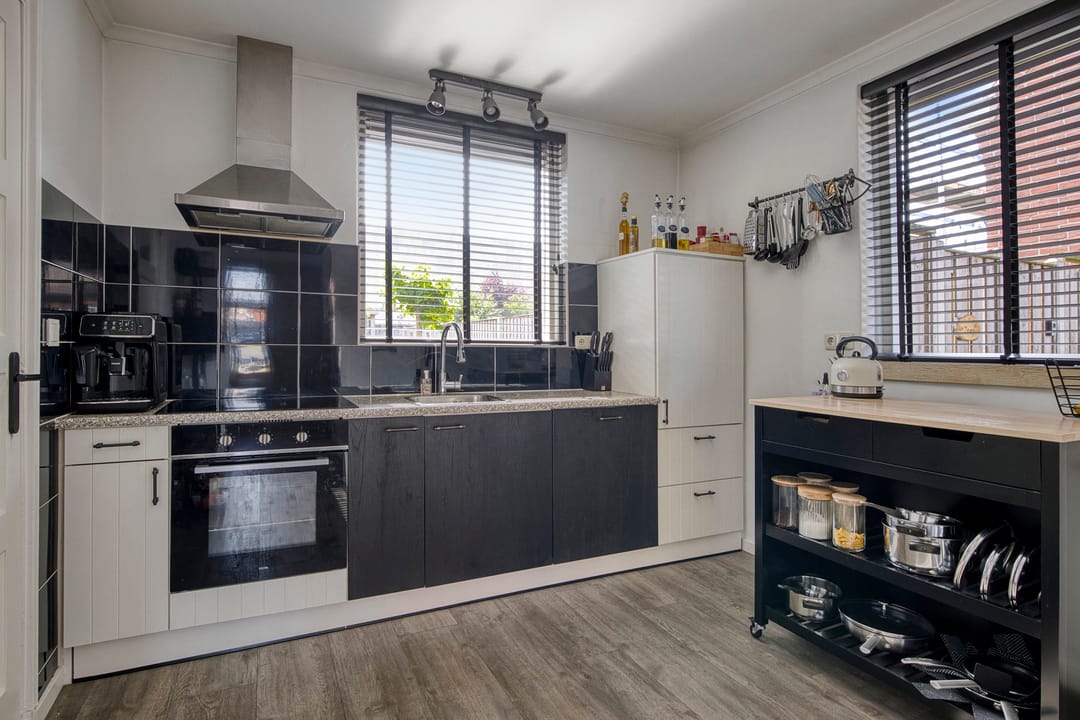 Foto 8 van Julianastraat 32