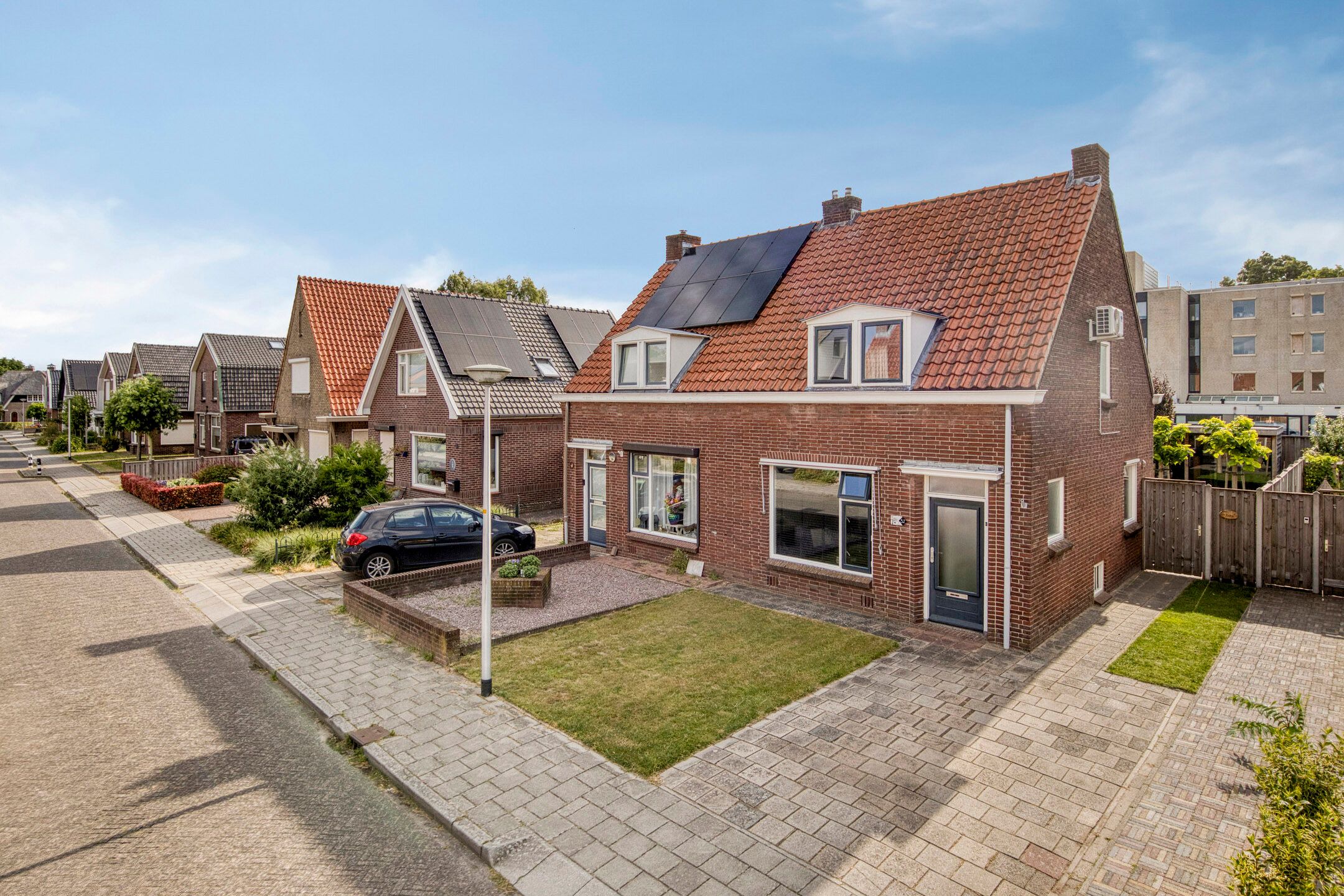 Foto 30 van Julianastraat 32