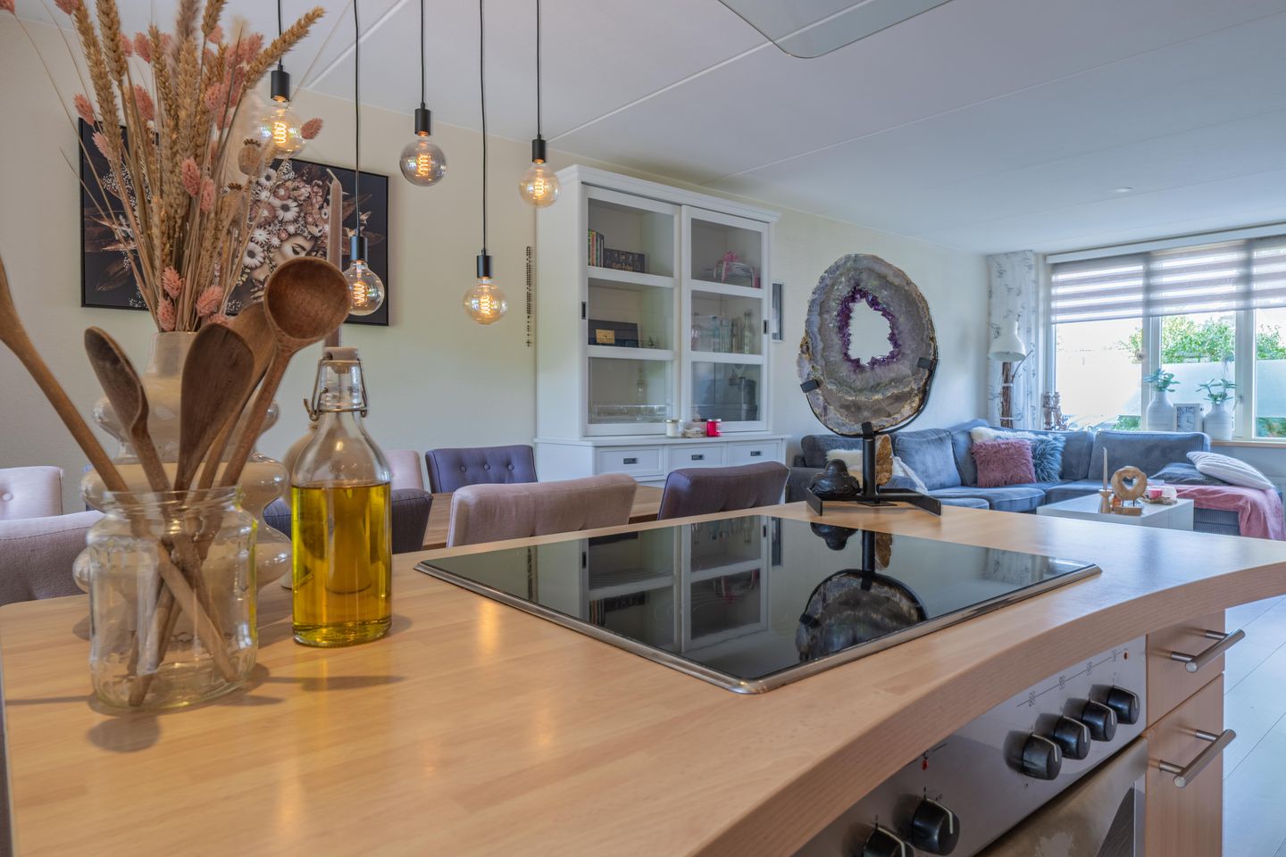 Foto 19 van F.J. Ebbensstraat 45