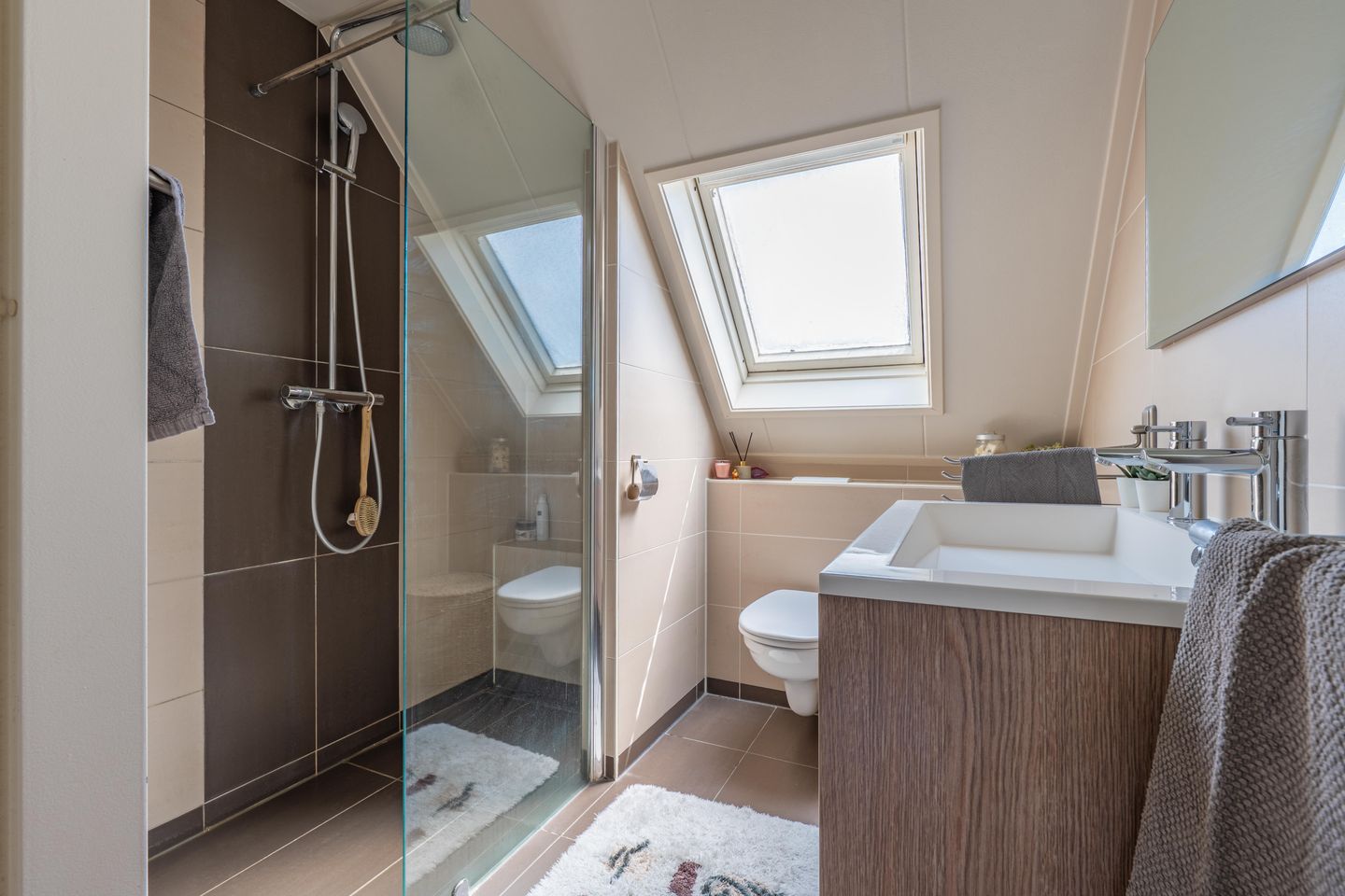 Foto 40 van F.J. Ebbensstraat 45