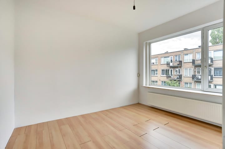 Photo 8 of Deensestraat 54-B