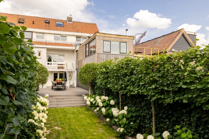 Foto 17 van Lijnderdijk 10