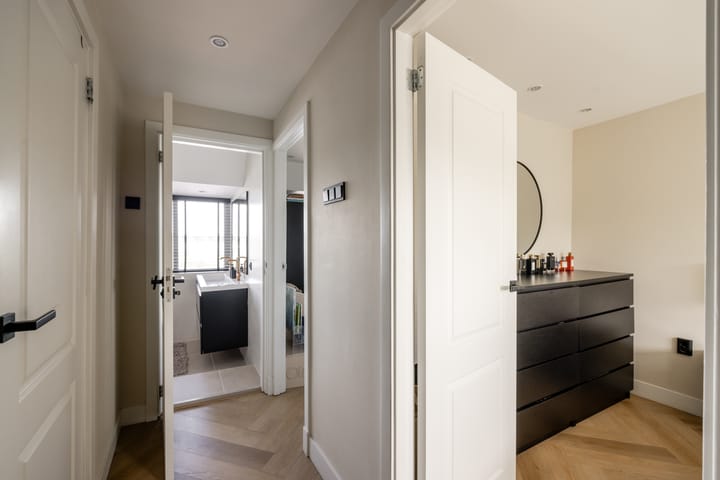 Foto 22 van Lijnderdijk 10