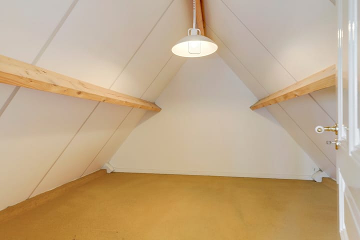 Photo 20 of Dovenetel 10