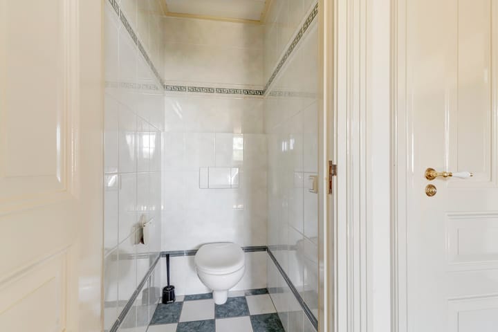 Photo 28 of Dovenetel 10