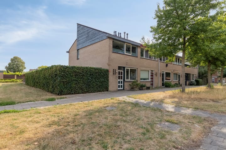 Foto 1 van Halve Morgen 85