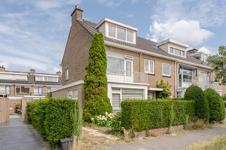 Foto 1 van Clematislaan 8