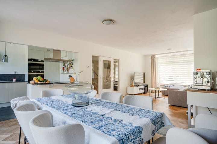 Foto 10 van Clematislaan 8