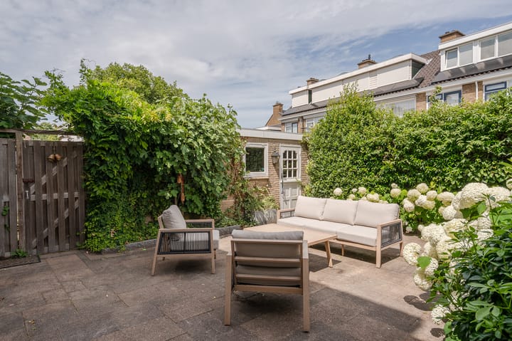 Foto 16 van Clematislaan 8