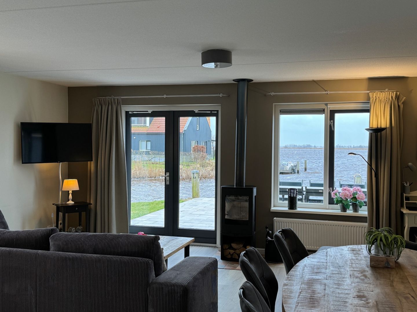 Photo 14 of H.W. Stekelenburgweg 3