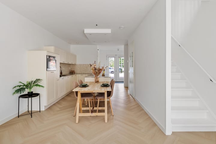 Foto 22 van Bernadottelaan 211