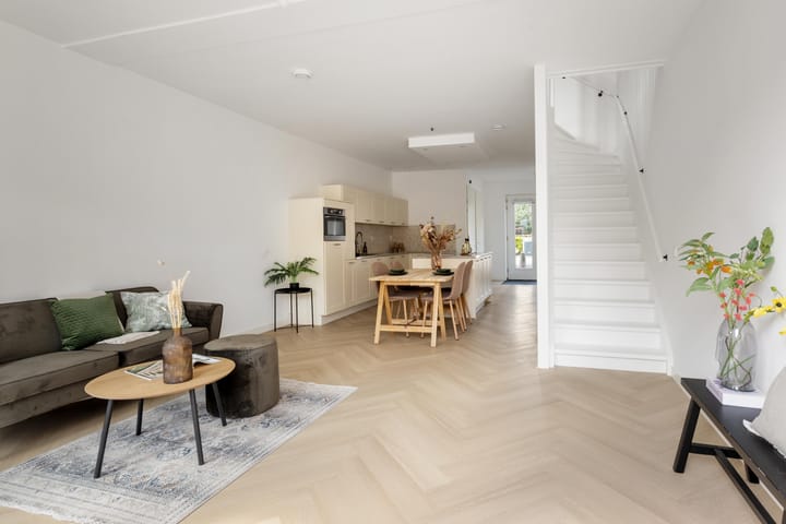 Foto 28 van Bernadottelaan 211