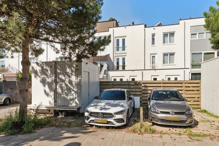 Foto 40 van Bernadottelaan 211