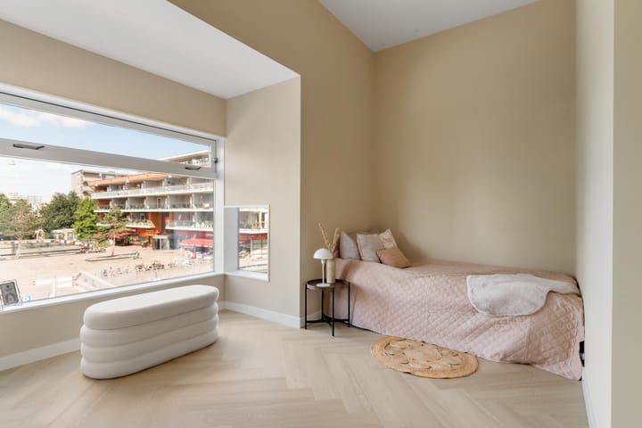 Foto 61 van Bernadottelaan 211