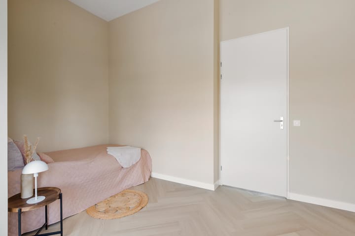 Foto 64 van Bernadottelaan 211