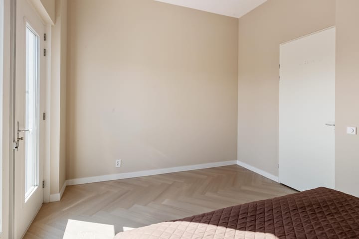 Foto 69 van Bernadottelaan 211