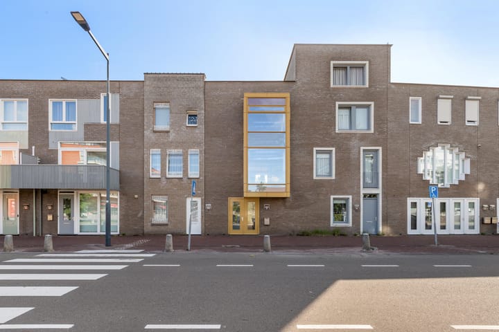 Foto 75 van Bernadottelaan 211