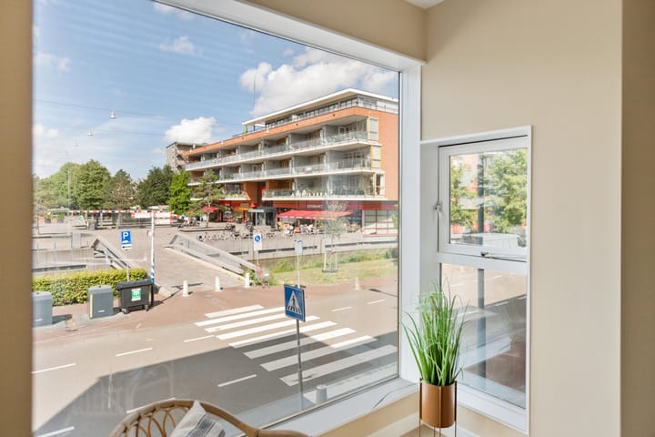 Foto 53 van Bernadottelaan 211