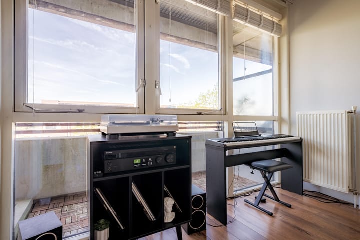 Photo 11 of Johan Hofmanstraat 140