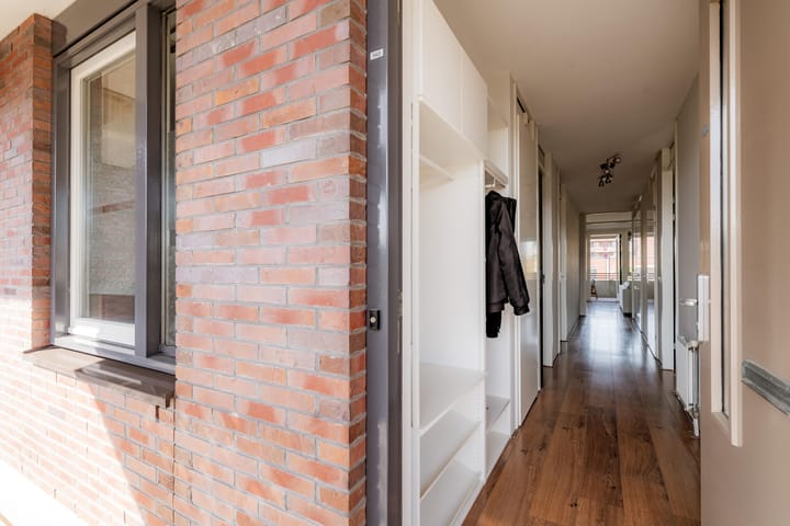 Photo 6 of Johan Hofmanstraat 140