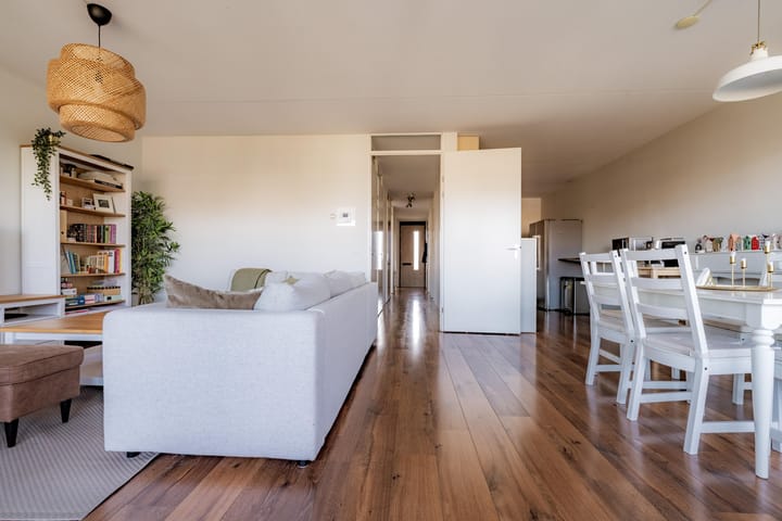 Photo 17 of Johan Hofmanstraat 140