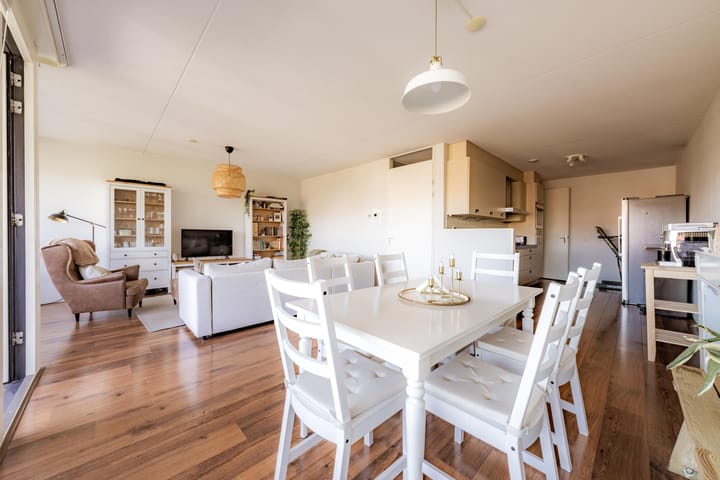 Photo 15 of Johan Hofmanstraat 140