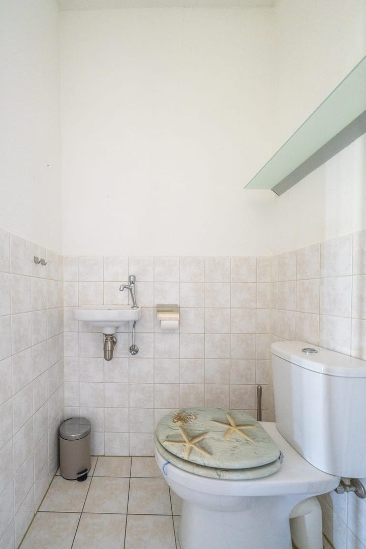 Photo 27 of Johan Hofmanstraat 140