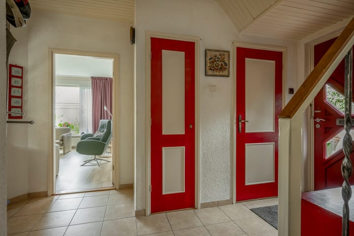 Photo 22 of Titus Brandsmastraat 10