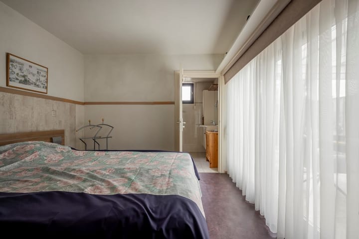 Photo 25 of Titus Brandsmastraat 10