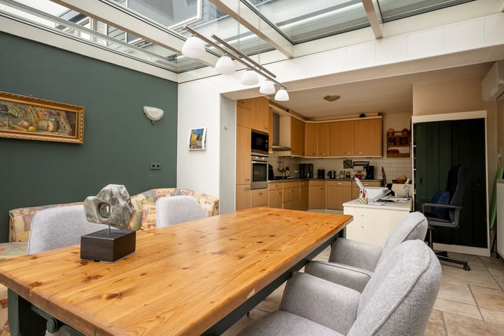 Photo 17 of Titus Brandsmastraat 10