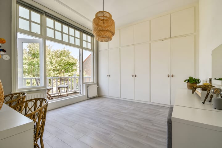 Foto 28 van Nassauplein 14