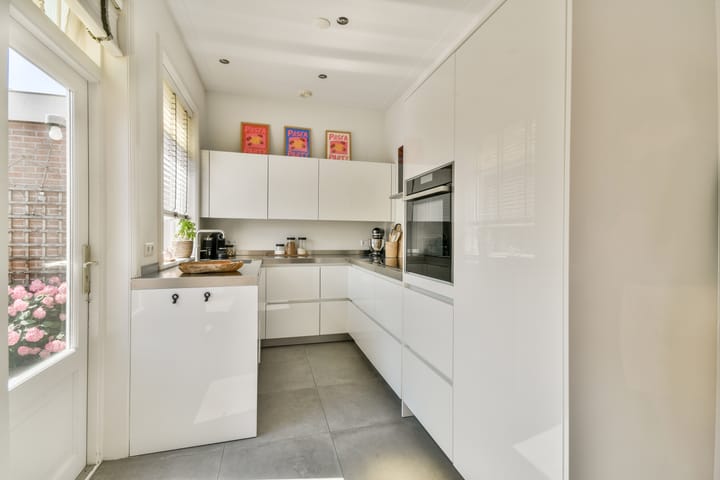 Foto 15 van Nassauplein 14