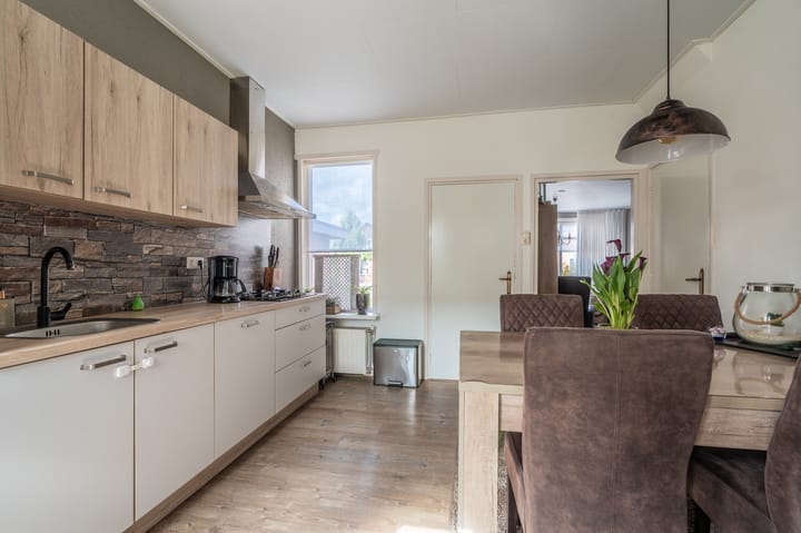 Foto 11 van Oudewerfslaan 95