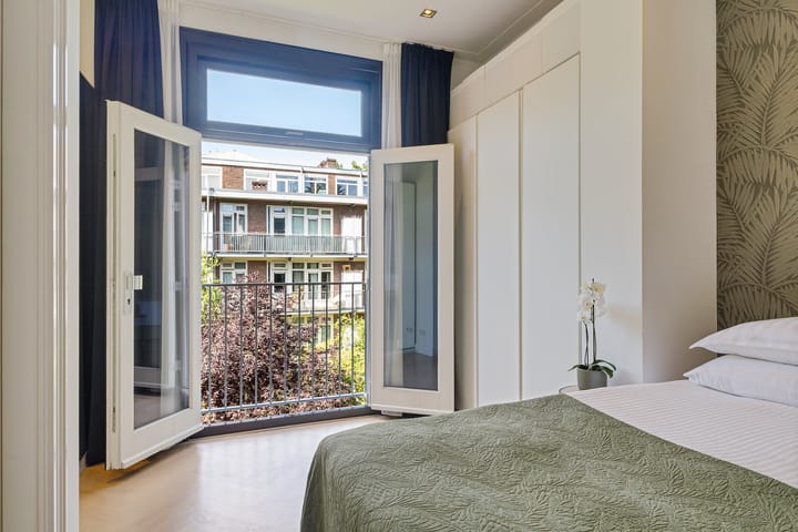 Foto 18 van Admiraal De Ruijterweg 281-2