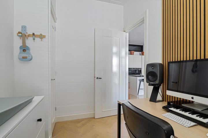 Foto 23 van Admiraal De Ruijterweg 281-2