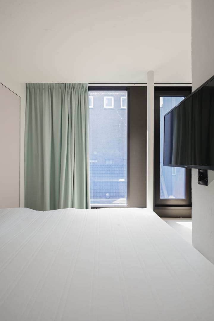 Foto 19 van Warmoesstraat 98-A