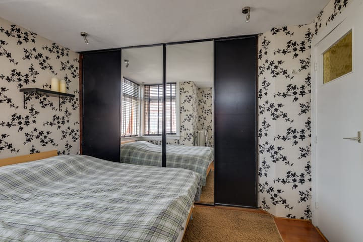 Photo 21 of Spakenburgsestraat 3