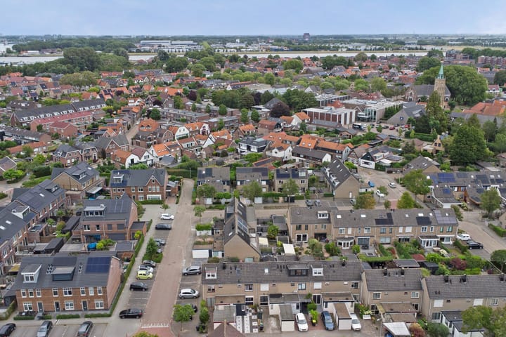 Foto 28 van Tulpstraat 9