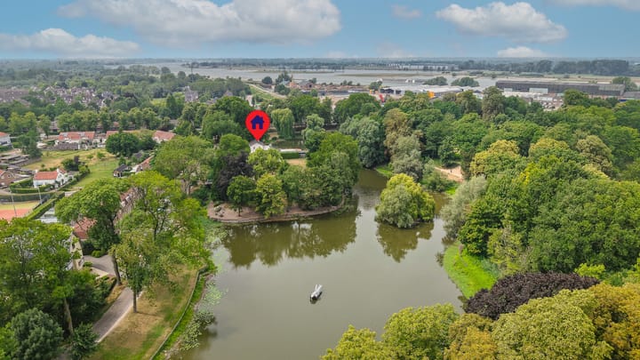 Foto 45 van Marten van Rossemsingel 98