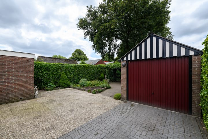 Photo 36 of Nieuwstraat 38