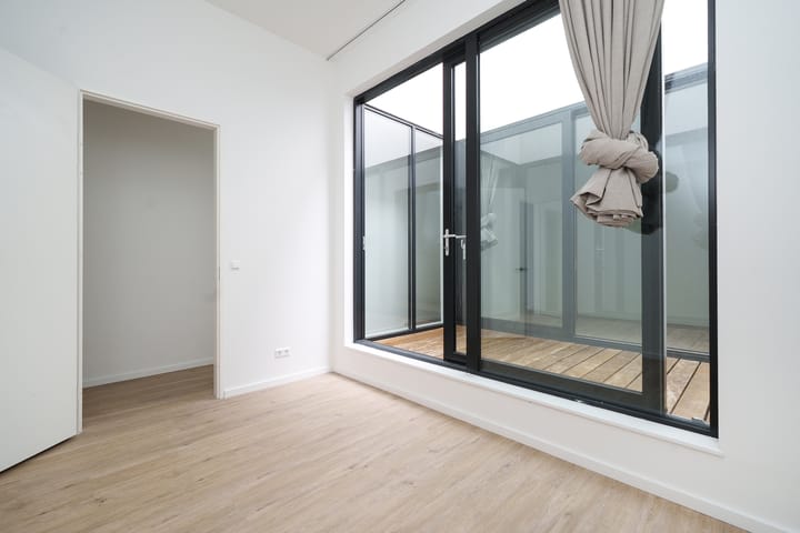 Foto 14 van Schoonderloostraat 175