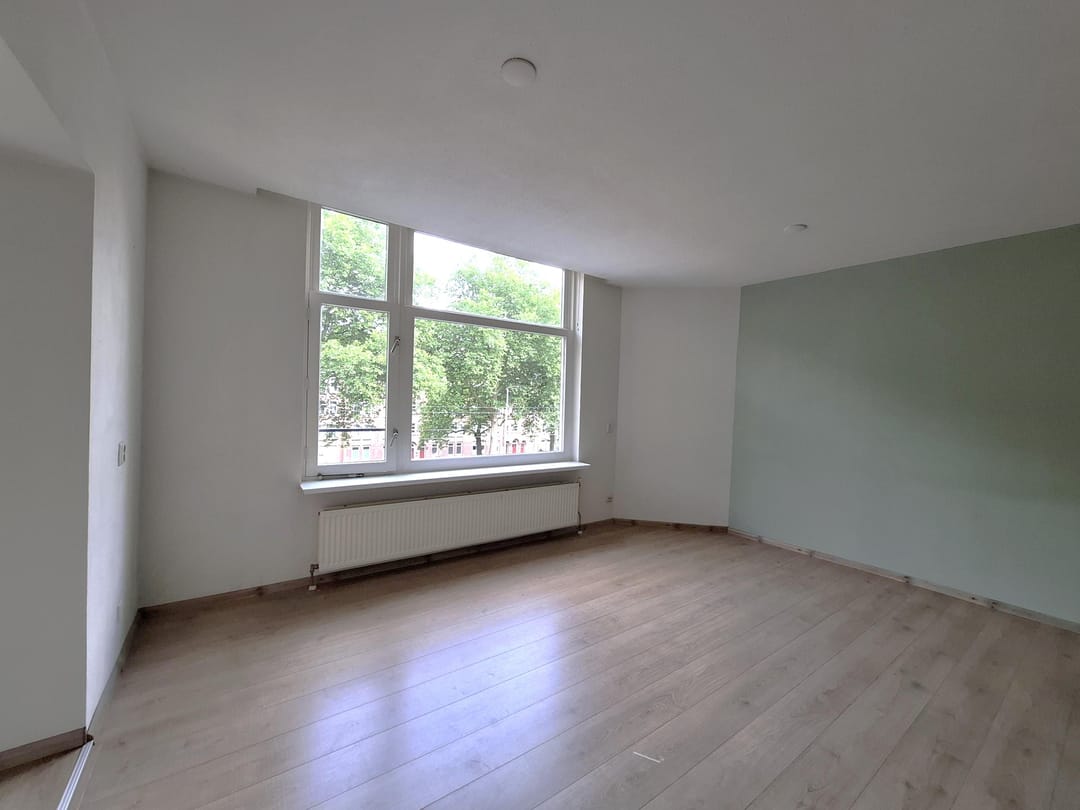 Photo 2 of Willem Beukelszstraat 2-B