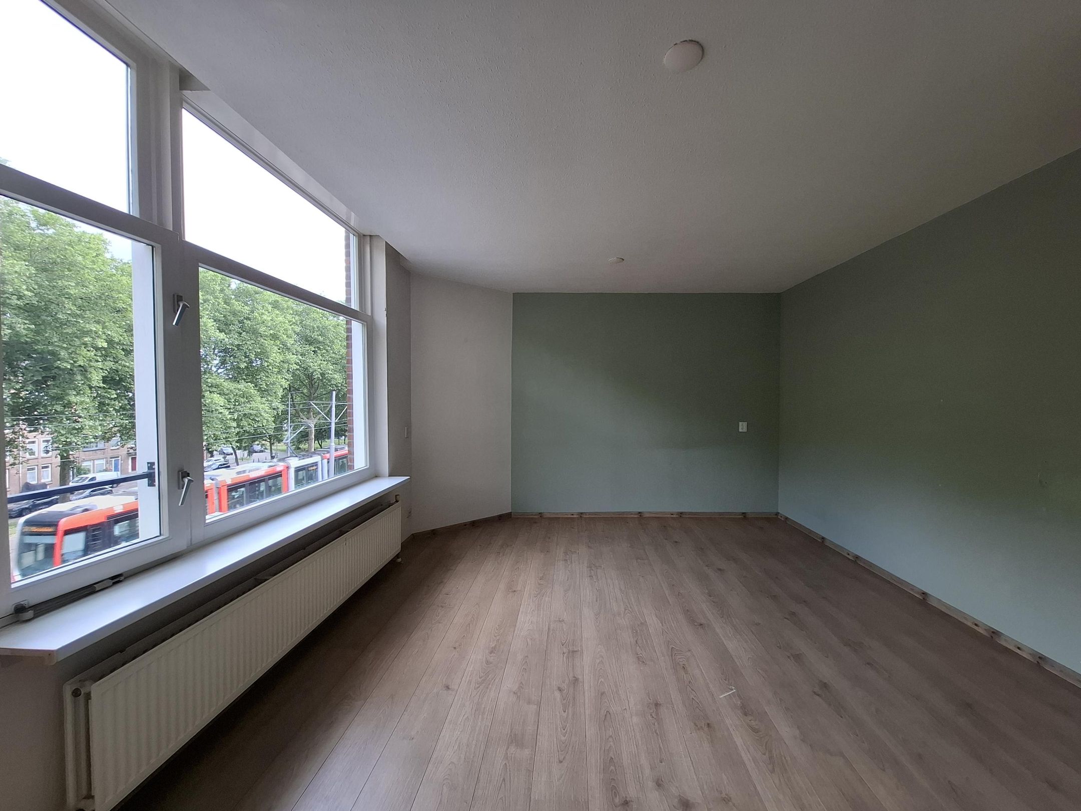 Photo 3 of Willem Beukelszstraat 2-B