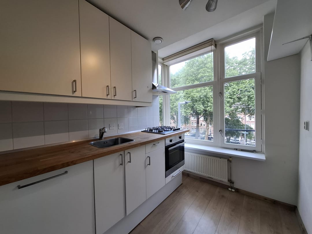 Photo 8 of Willem Beukelszstraat 2-B
