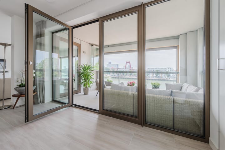 Foto 7 van Nassaukade 20-P