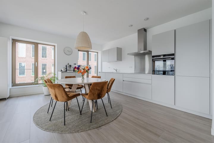 Foto 9 van Nassaukade 20-P