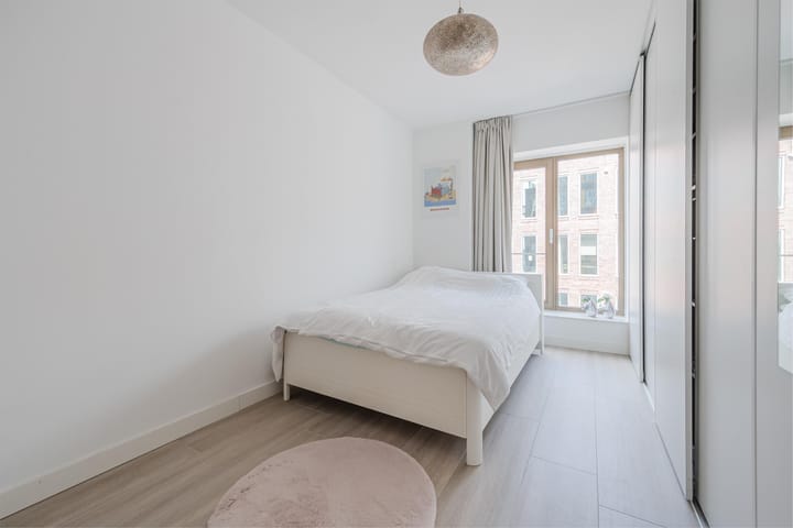 Foto 24 van Nassaukade 20-P