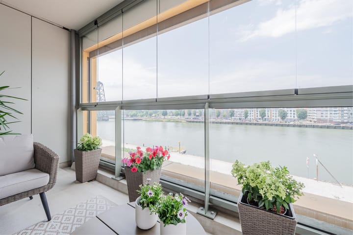 Foto 35 van Nassaukade 20-P